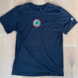 RARE Apple Inc Close The Rings Shirt